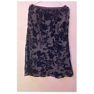 Black crushed velvet skirt.